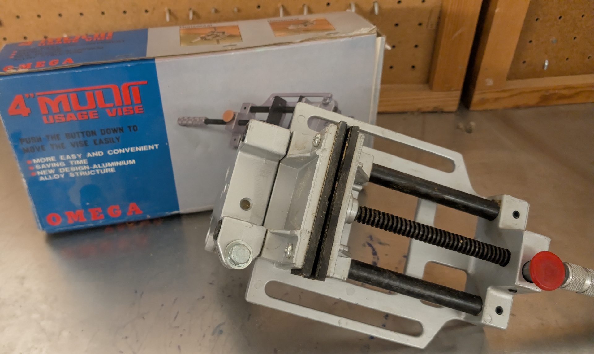 Omega Drill Press Vise / Cross-Slide Style Machinist Vise with Box