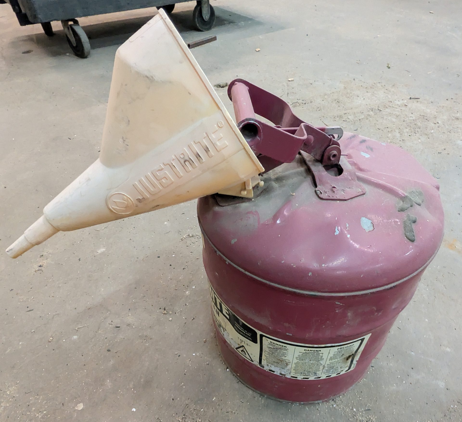 Justrite Type I Red Metal Safety Gas Can With Plastic Funnel