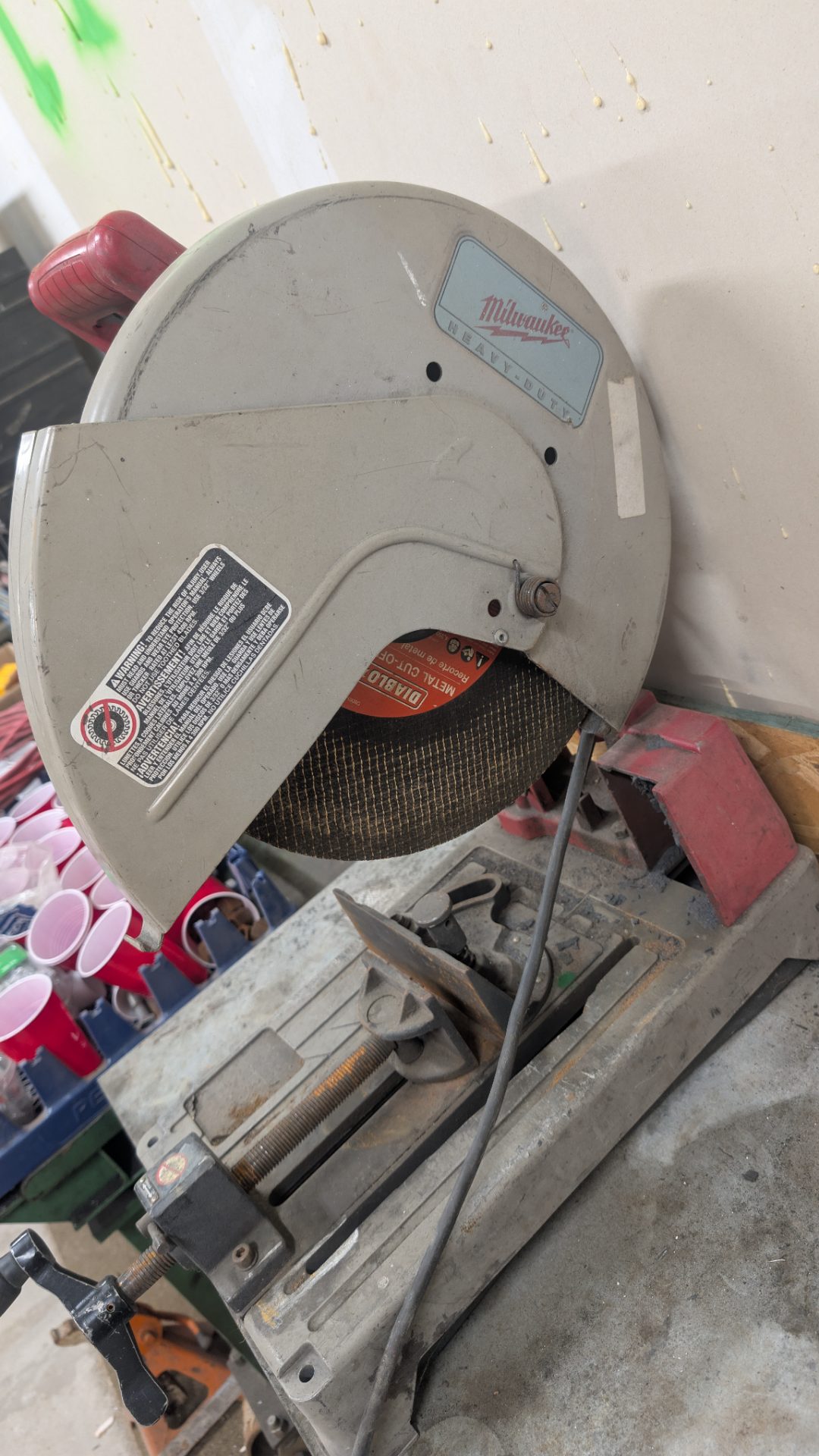 Milwaukee Heavy-Duty 14" Abrasive Cut-Off Chop Saw, Corded Metal Cutting Saw