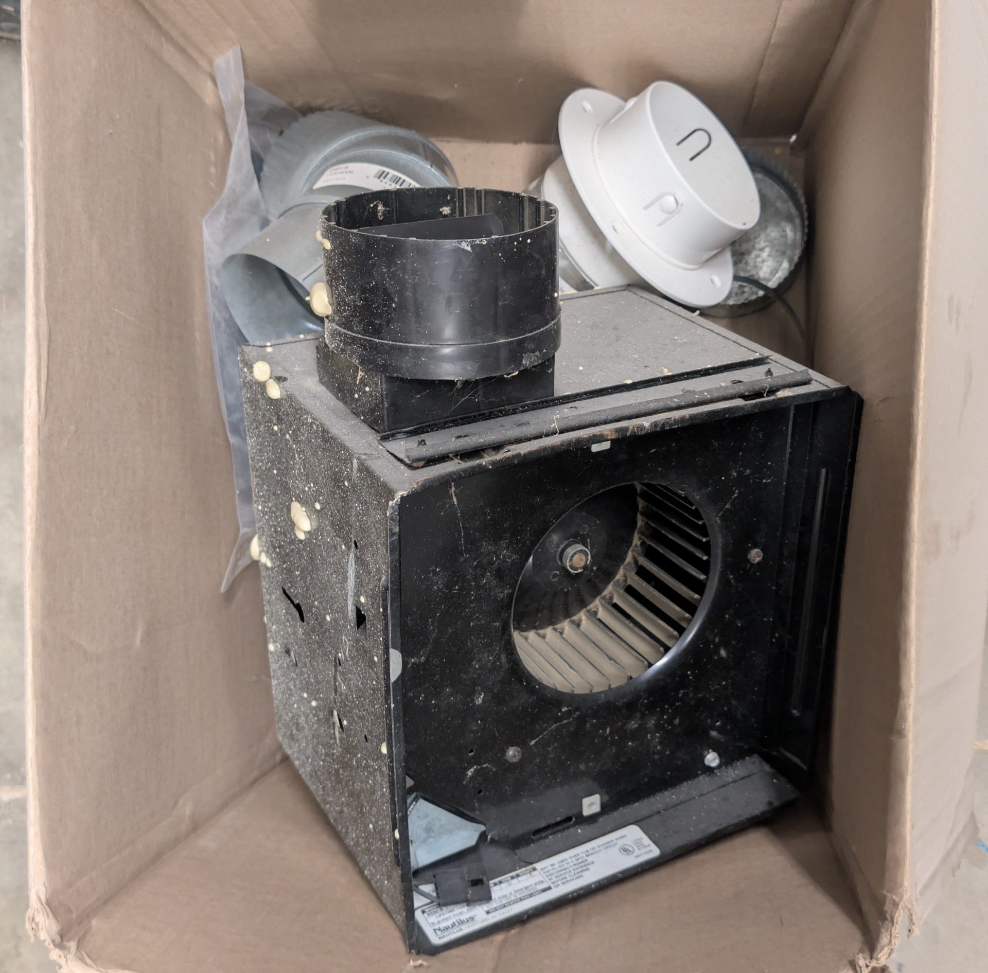 Industrial Ventilation Blower / Exhaust Fan Assembly in Metal Housing