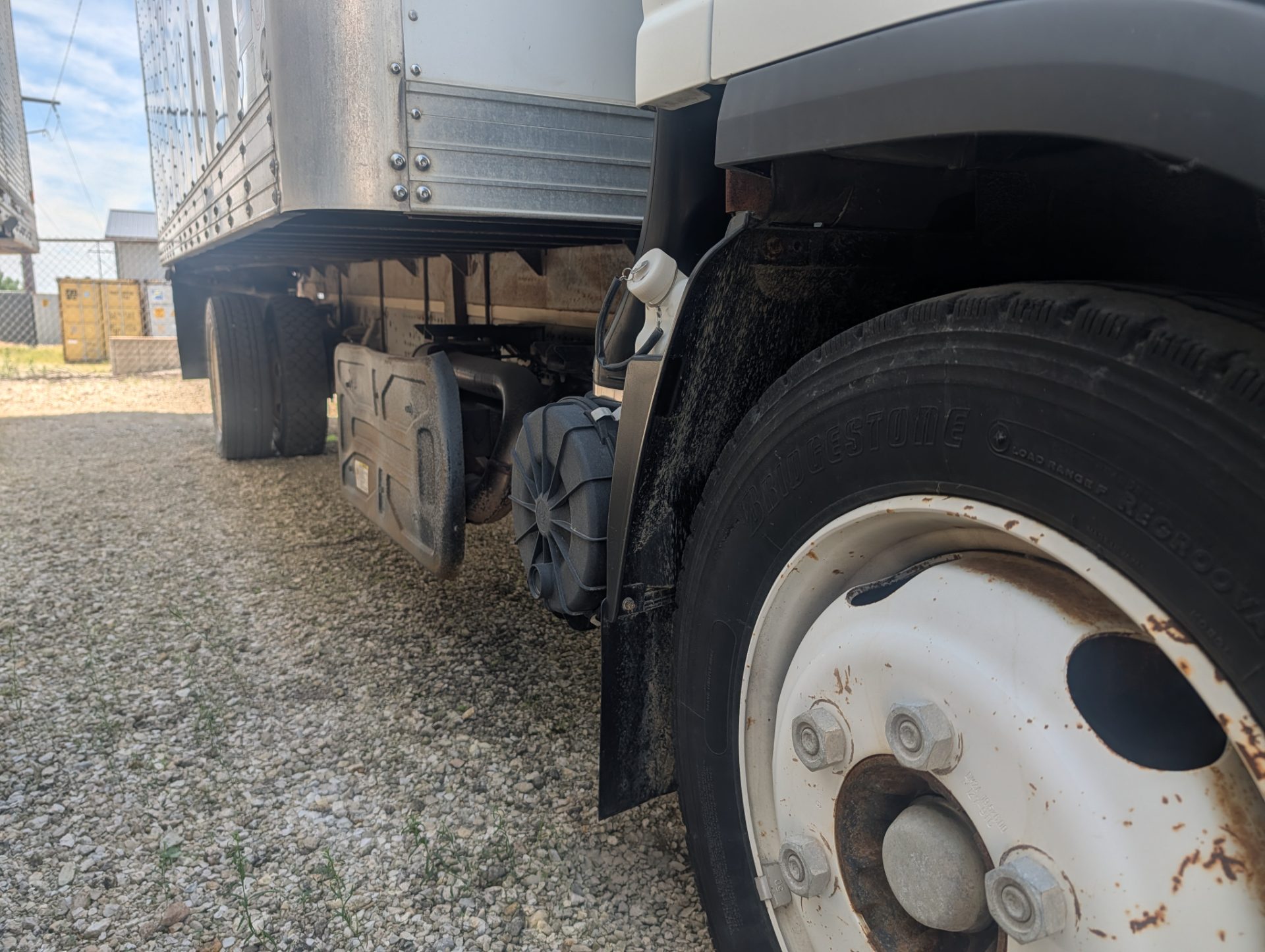 2013 Isuzu NRR 39,886mi — photo 11