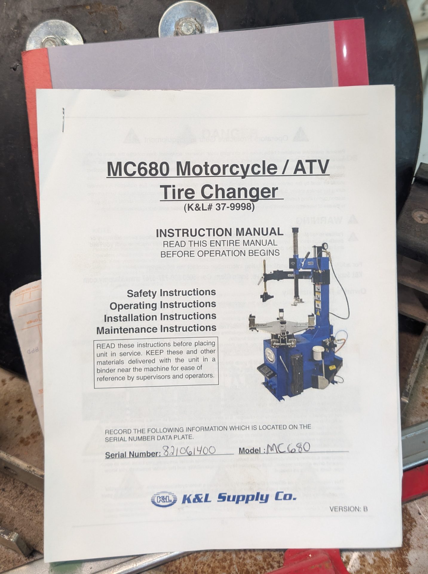 K&L Supply MC680 Motorcycle / ATV Tire Changer with Manual — photo 2