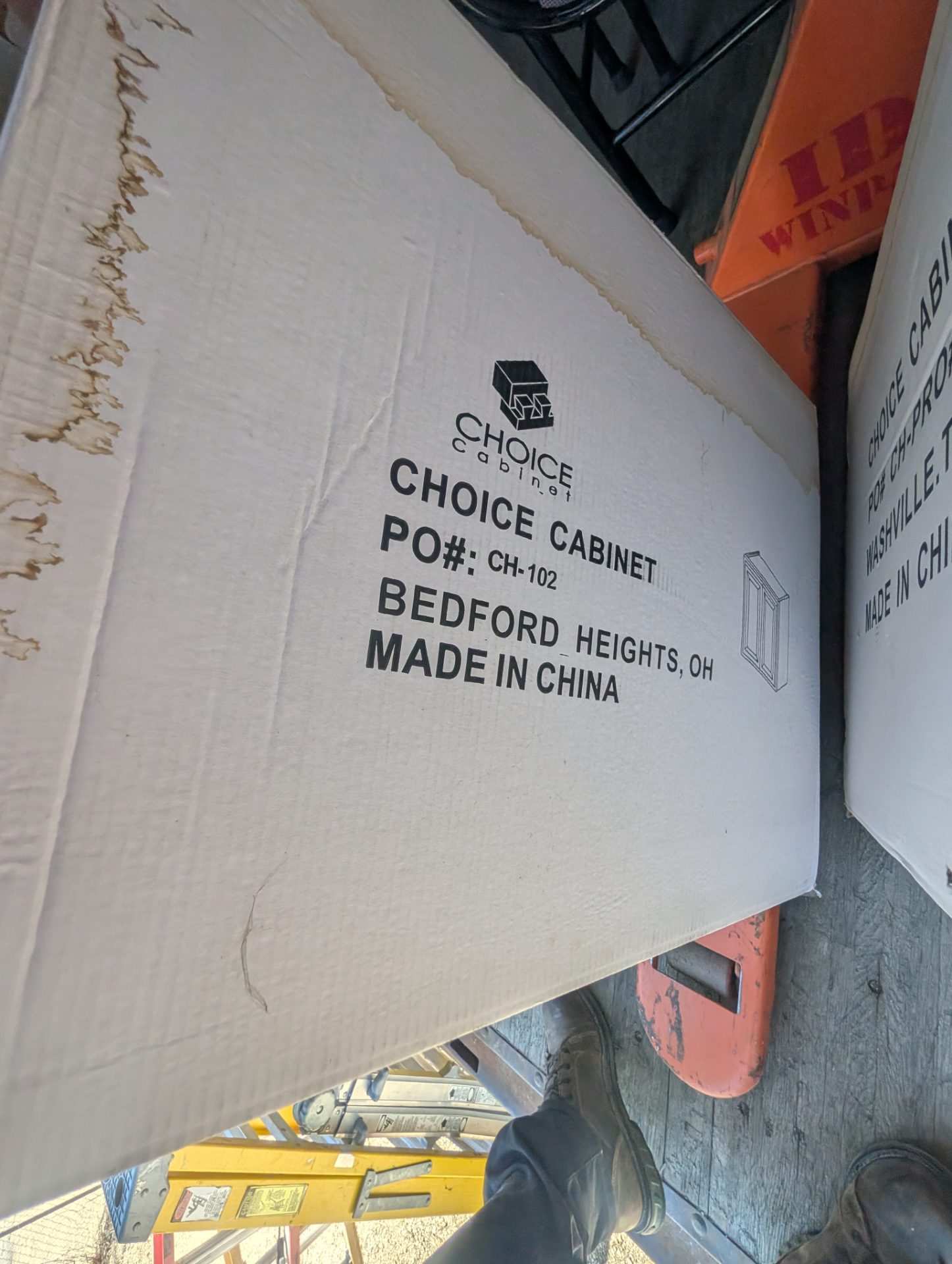 LOT Brand new windows/doors/shutters/+ladders+furniture+filing cabinets+new service call parts. — photo 47